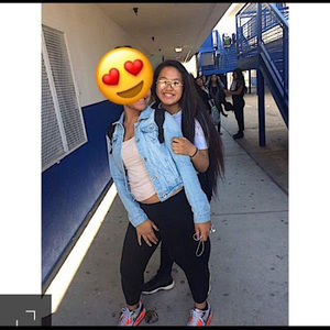 Meet your Posher, Paris